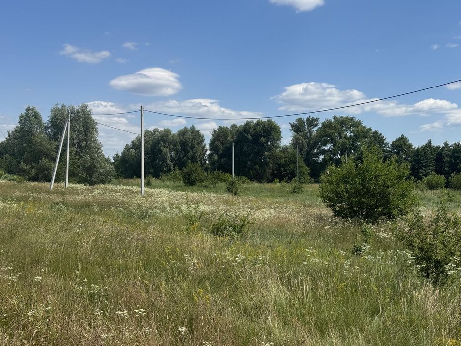 Продаж перспективної ділянки 15 соток під будівництво — Рожни