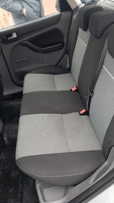 Продам Ford focus II 2010 року 1.6 дизель