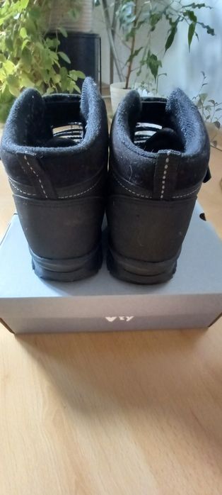 Buty chłopięce vty