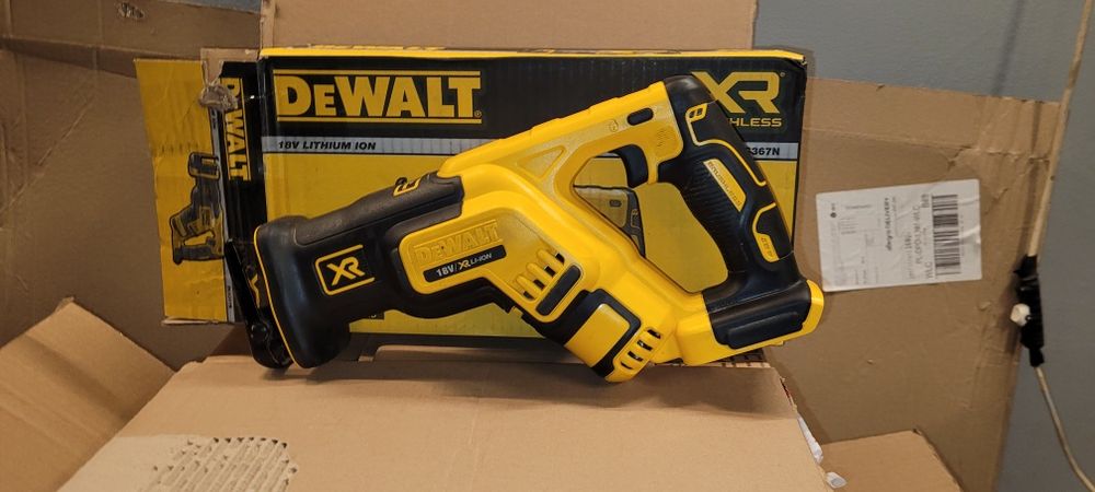 Akumulatorowa piła szablasta DeWalt DCS367N 18V XR body
