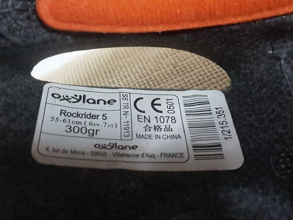 Capacete RockRider de Bicicleta de Homem mais Luvas