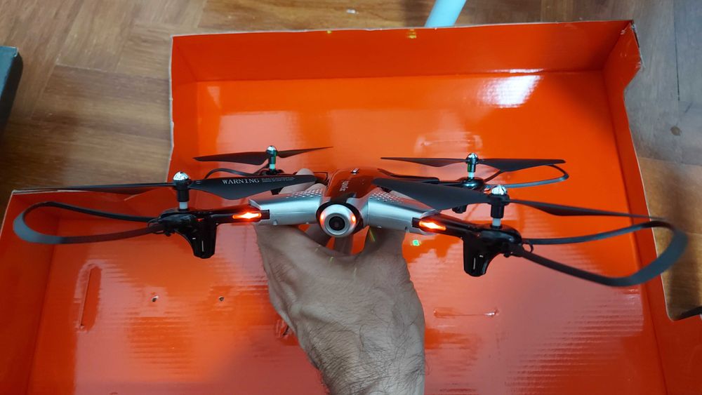 Syma Z3 Compact Foldable Drone with 720P Camera, Never Used!64284992571777122