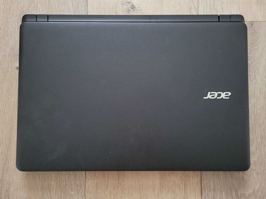 Ноутбук Acer ES1-533-C3ZX (Celeron N3350|4gb|ssd250gb|15,6HD) нюанс