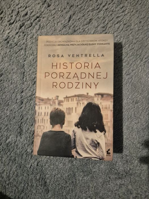 Książka: "Historia porządnej rodziny"