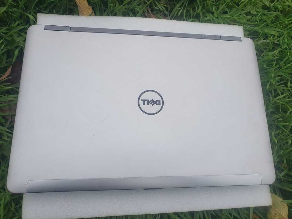 Ноутбук Core i5 4310m/4 Gb DDR3L/Full HD IPS/500 GB HDD