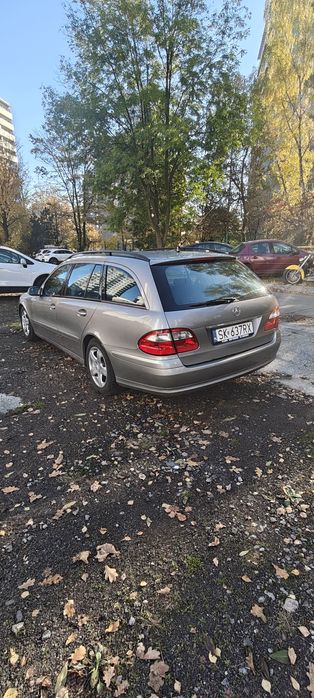 Mercedes Benz E270cdi