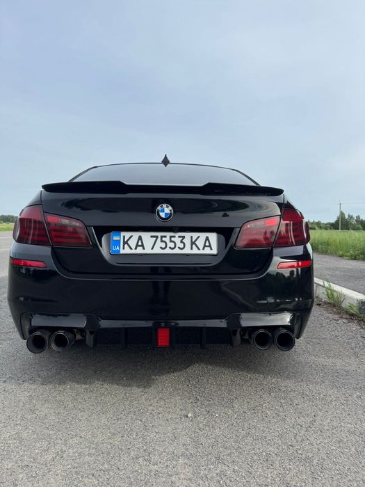 BMW 5 Series 2010
