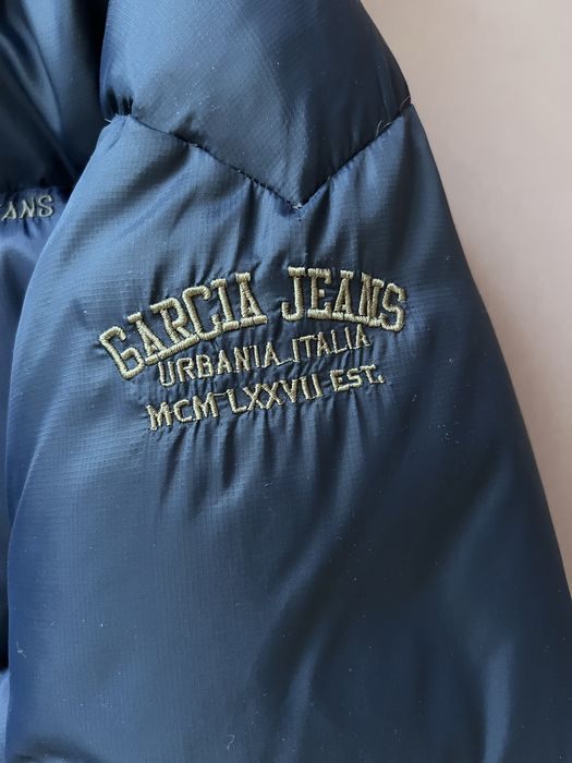 Продам Зимовий пуховик
