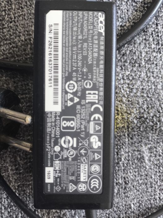 Carregador original Acer A13 045n2a