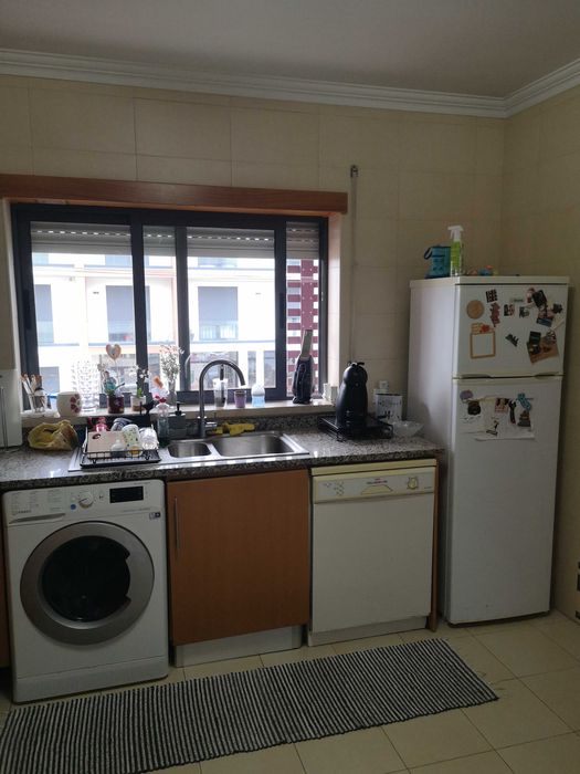 Apartamento T2 para arrendamento.