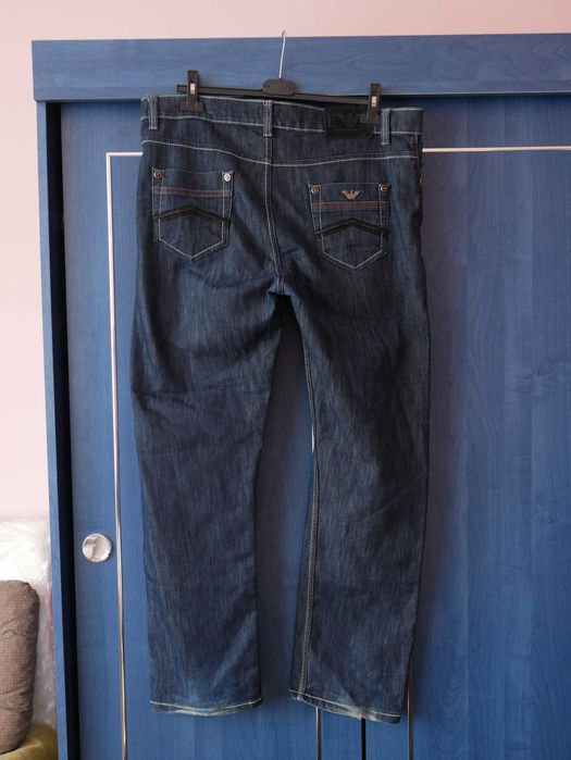 Spodnie Emporio Armani r 38