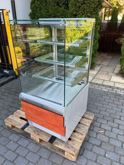 Witryna chłodnicza cukiernicza ES SYSTEM K LCC CARINA