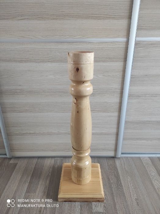 Podstawa lichtarz pod Paschał, stojak, świecznik,drewniany rękodzieł