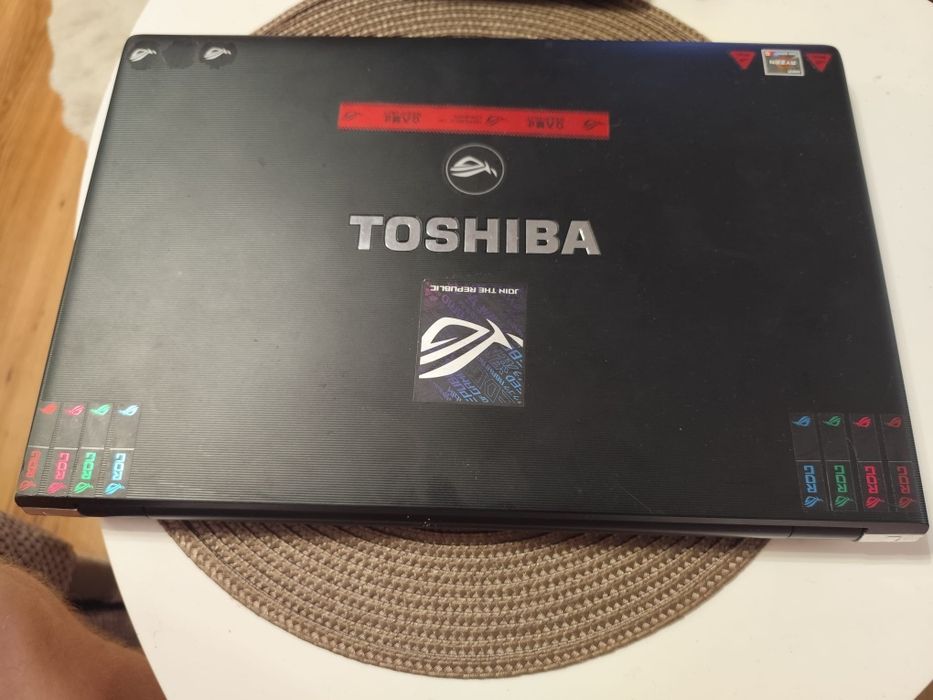 Laptop Toshiba uzywany