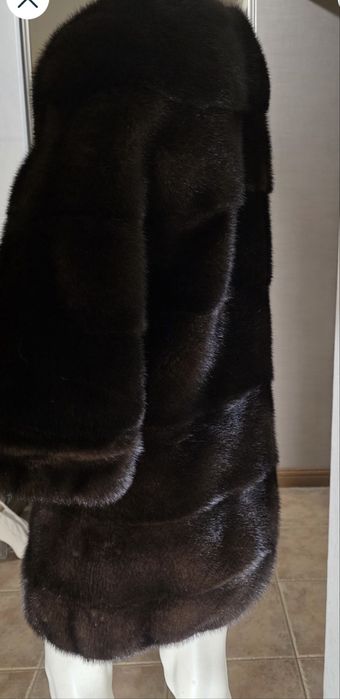 Елегантна норкова шуба темний шоколад комір шанель