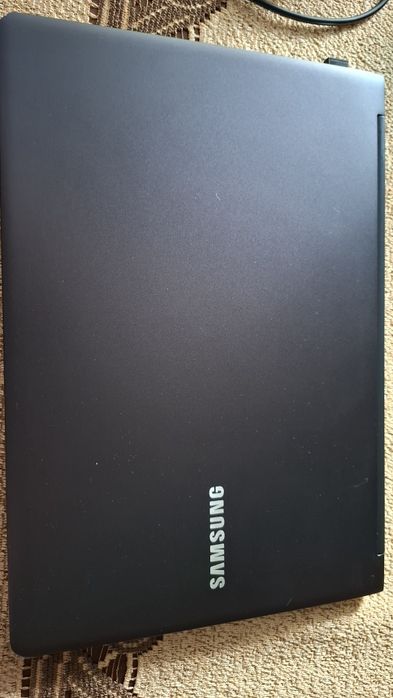 Lekki Laptop Ultrabook Samsung Series 9 | Intel i7 | 512 GB SSD | Windows 11 | Zasilacz