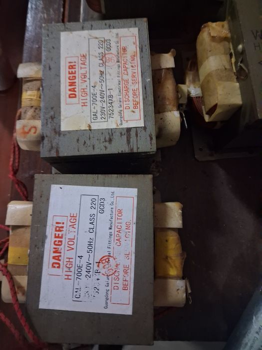 Трансформатор мікроволновки