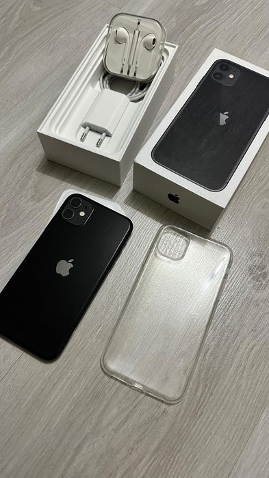 Iphone 11 iPhone 11 – 128GB + Acessórios Originais