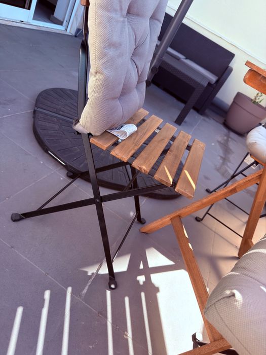 Mesa + 3 Cadeiras para o Exterior