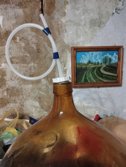 Крышка, пробка,корок гидрозатвор,гідрозатвор для бутля, бутыля, бутеля