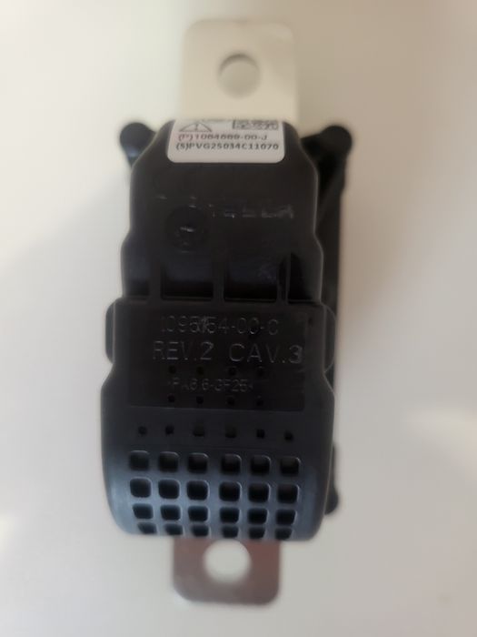 Піропатрон. Оригінал. Тесла. Tesla model 3 y у. Пиропатрон. Европа.