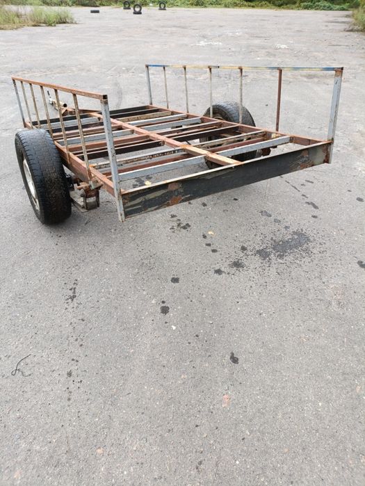 Прицеп до легкового автомобіля