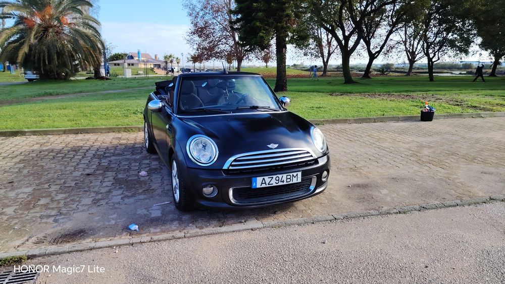 MINI One Cabrio 201264695119134337127