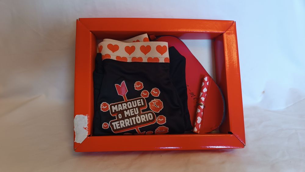 Dia dos Namorados. Boxer e venda. S/M