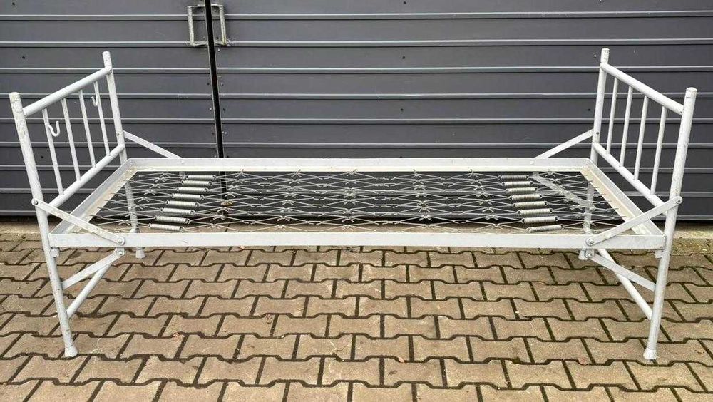 Łóżko metalowe piętrowe wojskowe 205x80cm