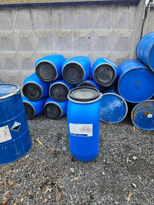 200 л. и 120 л. бочка пластиковая  Харьков продам