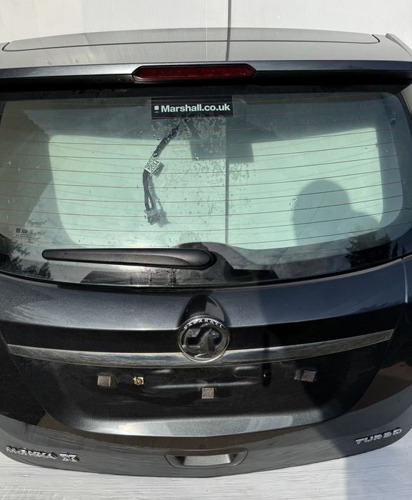Opel Mokka X klapa bagaznika Z10D