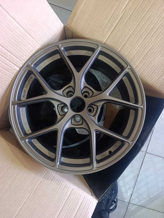 Продам Subaru legacy