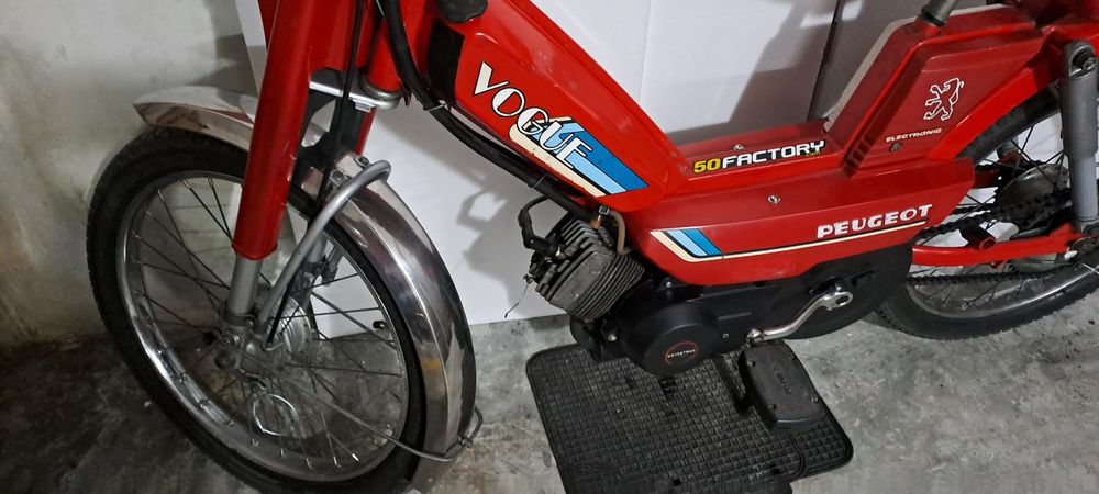 Mobylette Peugeot 103 Vogue