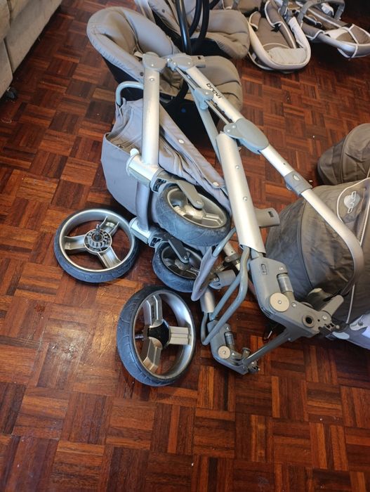 Brevi Ovo Twin Carrinho Duplo + 2 Ovinhos + 2 Alcofas