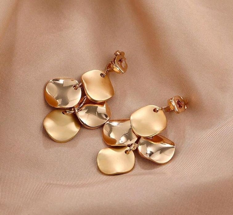 Klipsy wiszące złote dyski