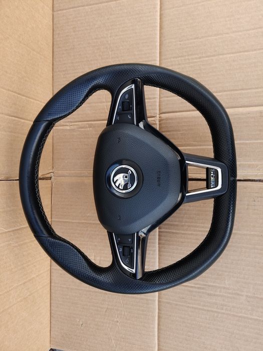 Kierownica vrs octavia III łopatki superb