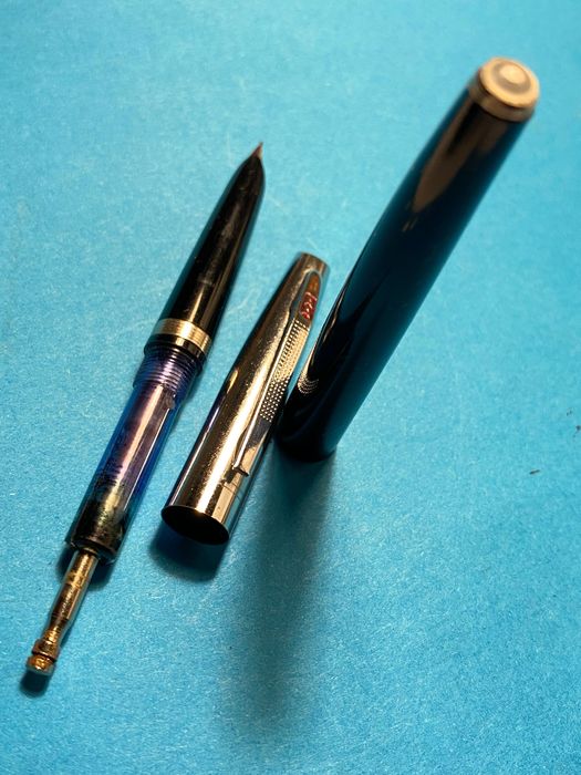 Caneta antiga de aparo