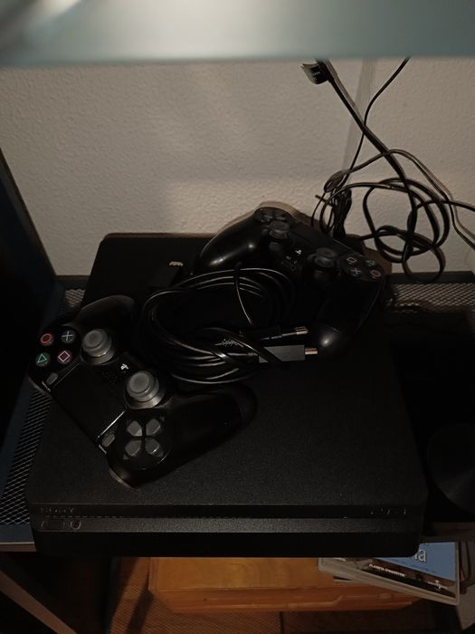 Playstation 4 Slim 1 Tb