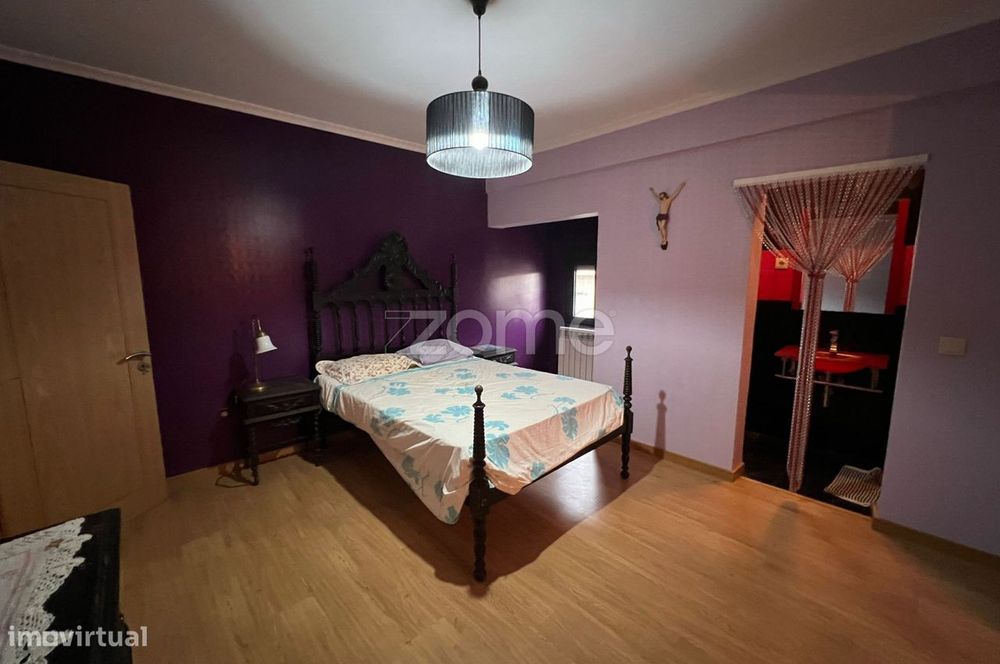 Moradia T4 com 4 Suites em Águas Frias – A 10 Minutos de Chaves