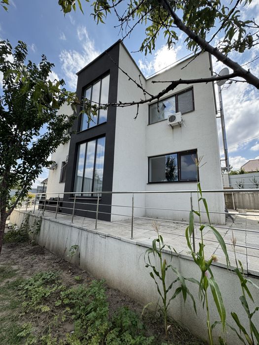 Продаж будинку 145м2 Перемога-6