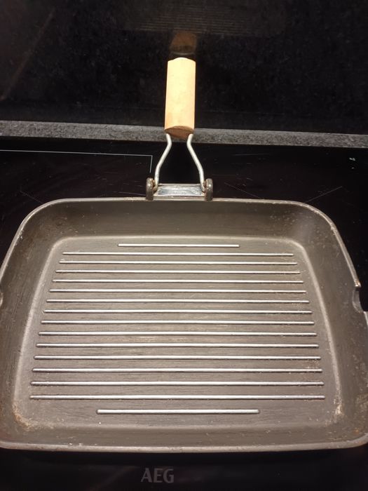 Grelhador do Ikea - Tamanho Grande - Quase Novo