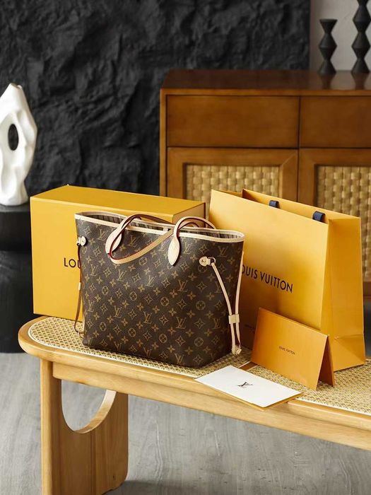 Torebka w stylu projektanta premium