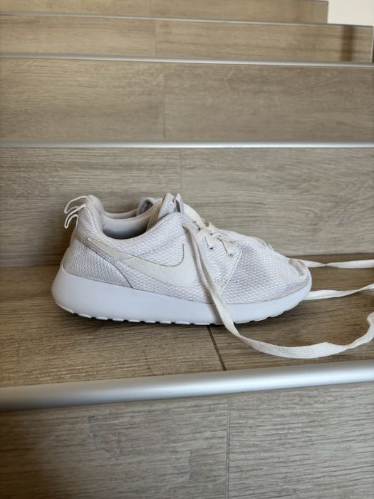 Кросівки Nike roshe one