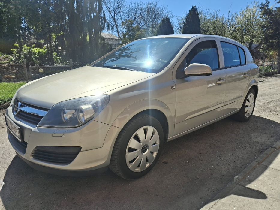 Opel Astra 1.4 benzyna