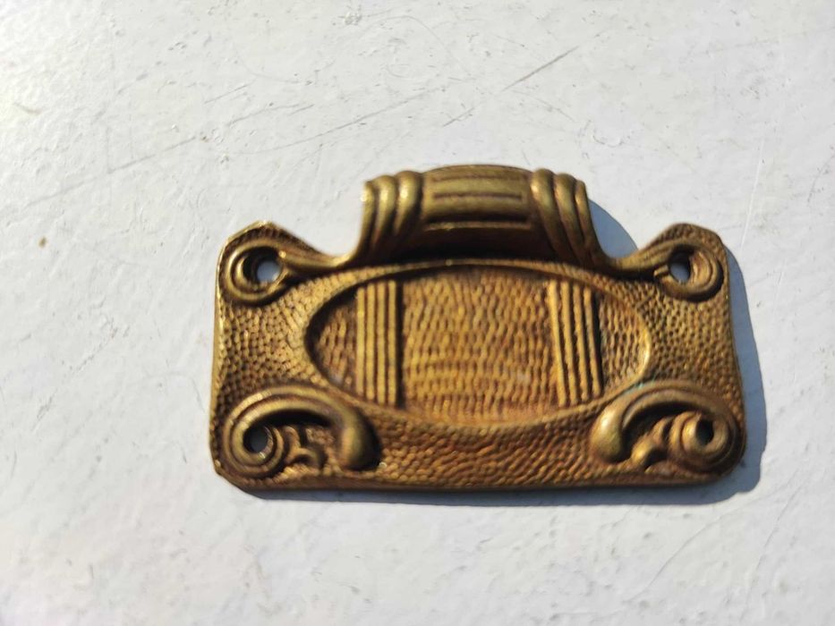 Secesyjna mosiężna aplikacja,uchwyt do mebel