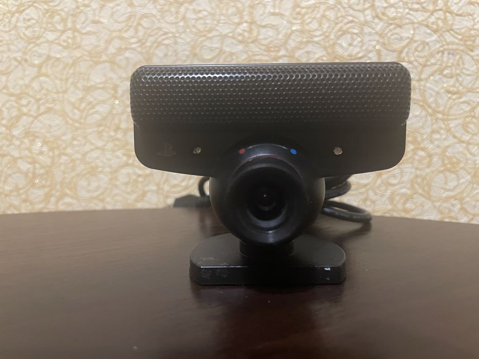 PlayStation Move комплект (2 контролери + камера Sony)