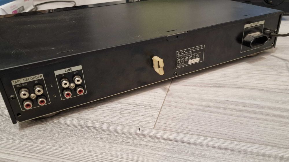 Equalizer Sony SEQ-411