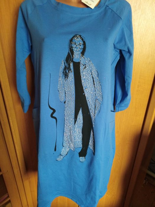 Футболки, кофточки.