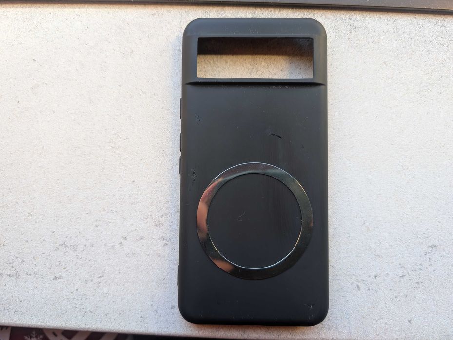 Capa Pixel 8 preta La Casa de las Carcasas