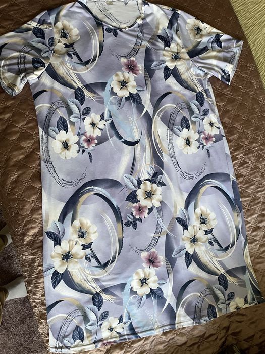 Sukienka z krotkim rekawem 4XL